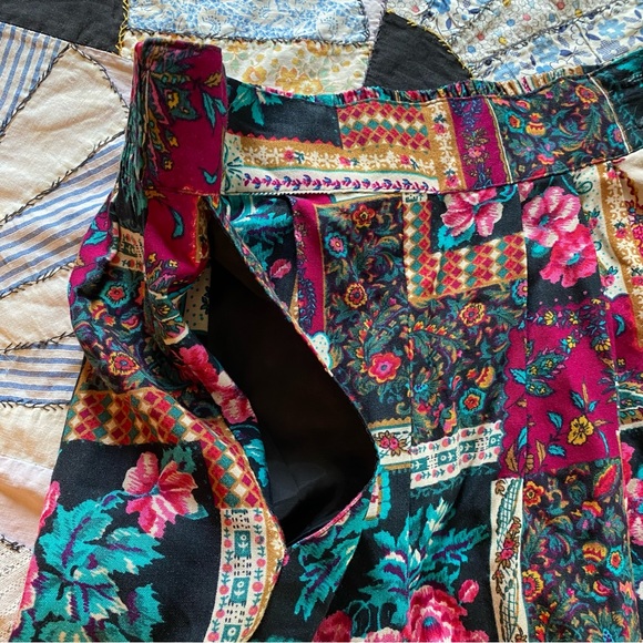 VINTAGE Shorts Bobbie Brooks 80s Floral Folk Art Pattern Stretchy Waist Pockets - Picture 11 of 13
